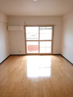 スイートオリジン【1階】の居間