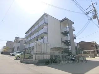 レオパレスMARUTO京田辺【4階】の外観