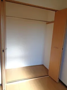 センチュリー21金田 E棟【1階】の内装