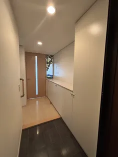 新百合ヶ丘レガートプレイス【7階】の玄関