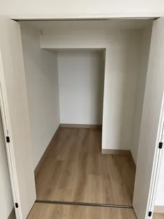 ブルースカイ【1階】の内装