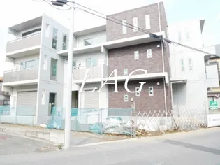 ウエスト【1階】の外観