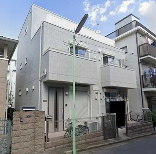 リアン リン【2階】の外観