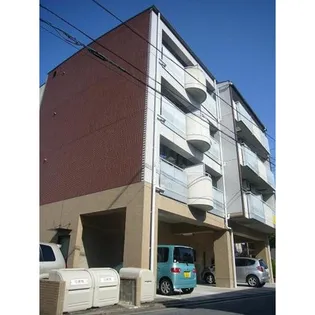 モナ ベイルの画像