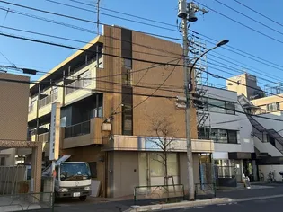 秋山マンションの画像