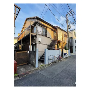 司荘の外観