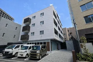東京都港区赤坂6【マンション】の外観