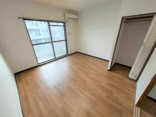 オーガスト'90の画像