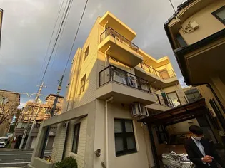 ホワイトバーチ【2階】の外観