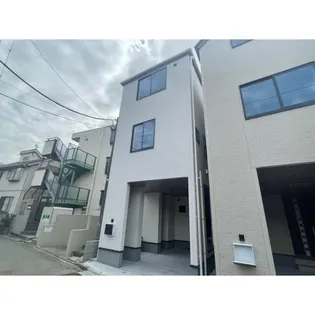 神奈川県川崎市中原区上平間【一戸建】の外観