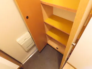 コーポKEYAKI【1階】の玄関