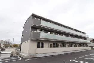 プランタン【1階】の外観