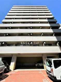 グランロード立売堀【8階】の外観