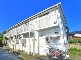 コーポラス丸秀C棟の外観