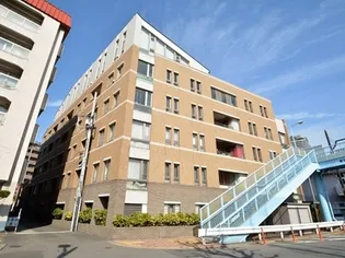 ミリアレジデンス乃木坂【5階】の外観