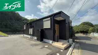 トライアングルヒルズII【1階】の外観