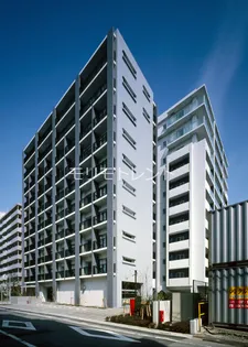 イプセ多摩川緑地【8階】の外観