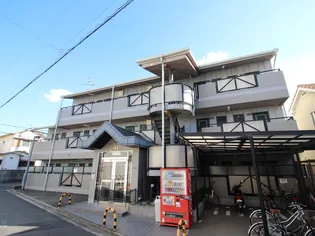 ロイヤルハイツまつい【3階】の外観