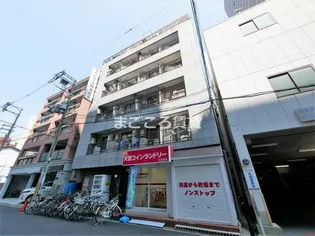 ラパンジール阿波座II【5階】の外観