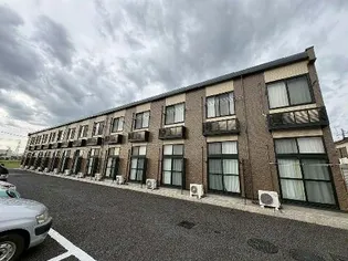 レオパレスNAGAKURAII【1階】の外観