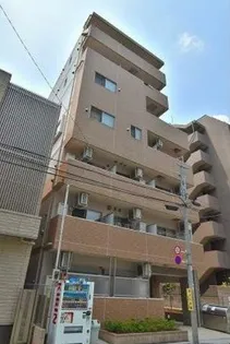 東京都新宿区東五軒町【マンション】の外観