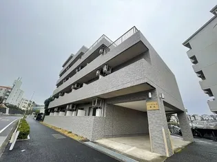 アークパレス梶山【1階】の外観