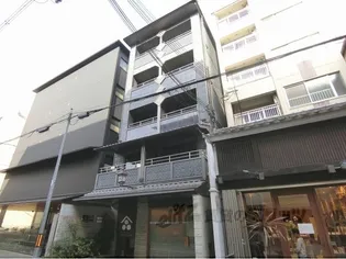 バウハウス富小路三条【3階】の外観
