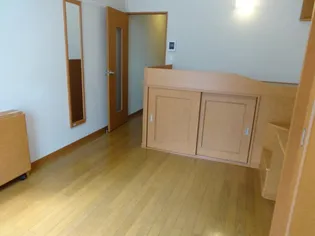 沖縄県島尻郡南風原町字津嘉山【アパート】の間取り