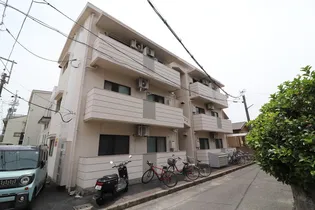 エステート坪井【3階】の外観