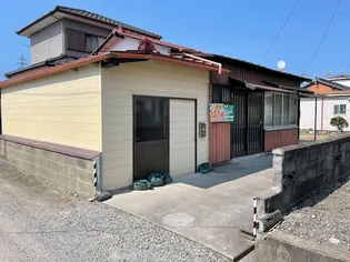 愛媛県新居浜市東雲町2【一戸建】の外観