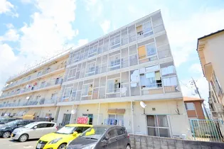 浜本マンション【3階】の外観