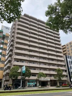 トーカンマンション第3荒田八幡【3階】の外観