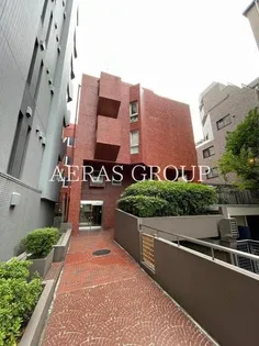 赤坂ロイヤルマンション【2階】の外観