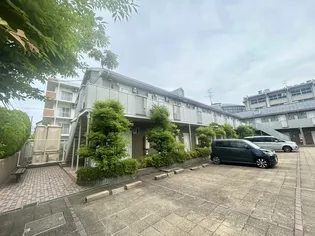 カネマスロイヤルコートC棟【1階】の外観