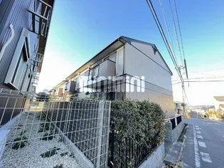 サンビレッジ三好ヶ丘 Cの画像