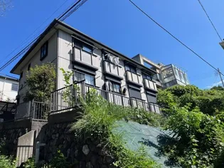 アビタシオンジュネス【1階】の外観