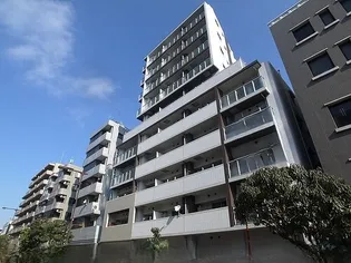 東京都新宿区余丁町【マンション】の外観