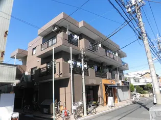 シャトル新城の画像