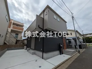 東京都世田谷区上北沢1【一戸建】の外観