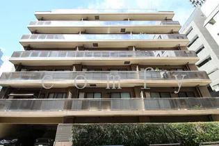 ランドステージお茶の水【2階】の外観