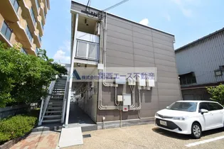 レオパレスLACASAの画像