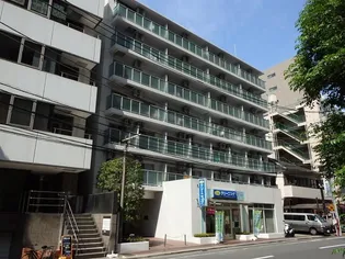 ヴィラ・シェール【3階】の外観