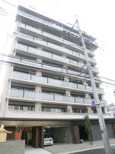 ドゥヴァン ル パルクの画像