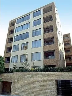 東京都港区南麻布1【マンション】の外観