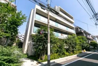 東京都新宿区余丁町【マンション】の外観