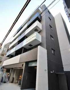 プラシード青山【5階】の外観