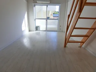 パトリエ加納I【2階】の地図