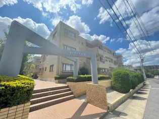 ラ ファミーユⅠの画像