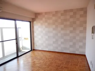 ウェッジコーポ坂田【3階】の居間