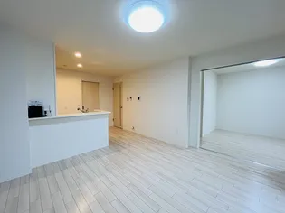 アローラ石垣【1階】の居間